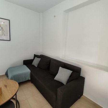Montnoir Appartement Mavrovoúnion Exteriör bild